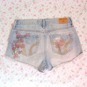 y2k hollister distressed denim shorts not easy being perfect